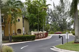 2851 W Prospect Rd, Tamarac, FL 33309 - Photo 15