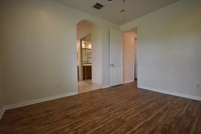 2851 W Prospect Road #1211, Tamarac, FL 33309 - Photo 7