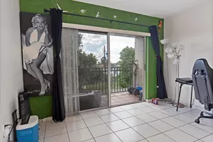 700 SE 9th Ct, Hialeah, FL 33010 - Photo 21