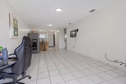 700 SE 9th Court #206, Hialeah, FL 33010 - Photo 27