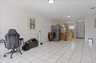 700 SE 9th Ct, Hialeah, FL 33010 - Photo 19