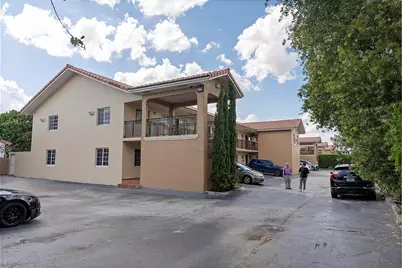 700 SE 9th Court #206, Hialeah, FL 33010 - Photo 3
