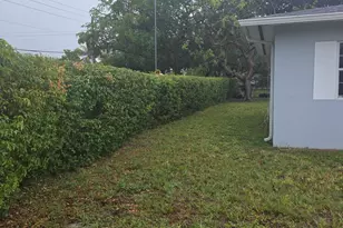 1210 NW 135th St, North Miami, FL 33167 - Photo 15