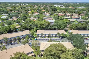 9867 Riverside Dr, Coral Springs, FL 33071 - Photo 29