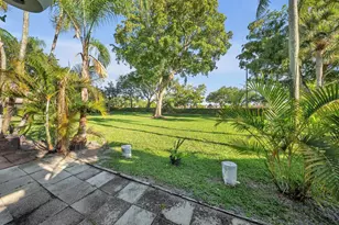 9867 Riverside Dr, Coral Springs, FL 33071 - Photo 23