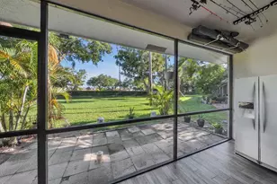 9867 Riverside Dr, Coral Springs, FL 33071 - Photo 21