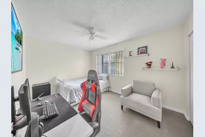 9867 Riverside Drive, Coral Springs, FL 33071 - Photo 19