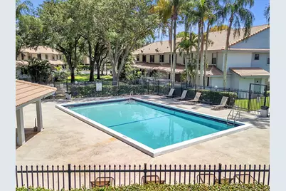 9867 Riverside Drive, Coral Springs, FL 33071 - Photo 31