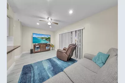 9867 Riverside Drive, Coral Springs, FL 33071 - Photo 11