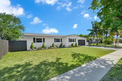 8824 SW 197th Terrace, Cutler Bay, FL 33157 - Photo 3