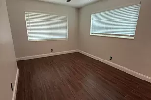 909 NE 10th Ave, Pompano Beach, FL 33060 - Photo 13
