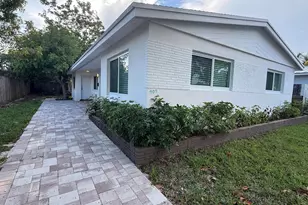 909 NE 10th Ave, Pompano Beach, FL 33060 - Photo 3