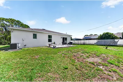 180 SE Dolphin St Street SE, Palm Bay, FL 32909 - Photo 31