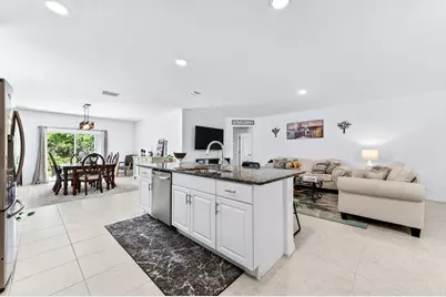 180 SE Dolphin St Street SE, Palm Bay, FL 32909 - Photo 11