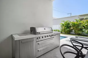 725 SE 4th Ave, Delray Beach, FL 33483 - Photo 43