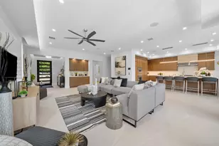 725 SE 4th Ave, Delray Beach, FL 33483 - Photo 7