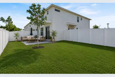 4246 Lagoon Shore Drive, Lake Worth, FL 33467 - Photo 7