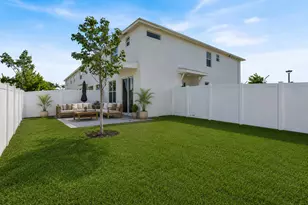 4246 Lagoon Shore Dr, Greenacres, FL 33467 - Photo 7