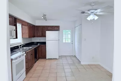 2315 86th Drive, Vero Beach, FL 32966 - Photo 7