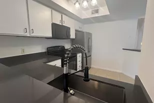 735 SW 148th Ave, Sunrise, FL 33325 - Photo 3