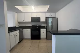 735 SW 148th Ave, Sunrise, FL 33325 - Photo 1