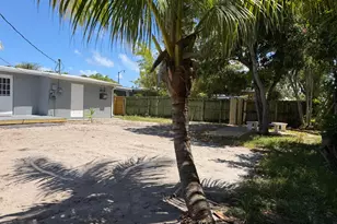 5233 NE 20th Terrace, Pompano Beach, FL 33064 - Photo 3