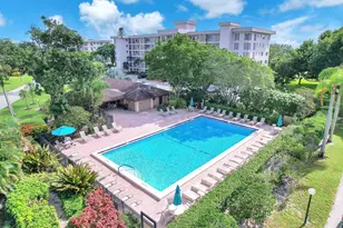 3073 N Palm Aire Dr, Pompano Beach, FL 33069 - Photo 35