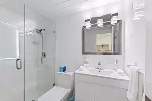 1663 N Fort Lauderdale Beach Blvd, Fort Lauderdale, FL 33305 - Photo 21