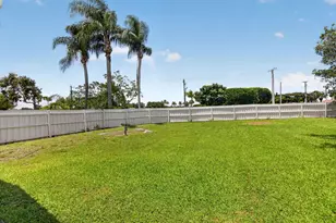 7550 Ironbridge Cir, Delray Beach, FL 33446 - Photo 19