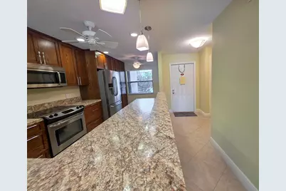7892 Willow Spring Drive #1511, Lake Worth, FL 33467 - Photo 9