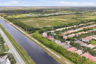 19518 S Whitewater Ave, Weston, FL 33332 - Photo 37