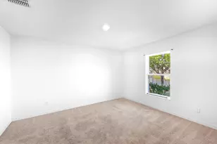 5412 Jamboree Dr, Fort Pierce, FL 34947 - Photo 13