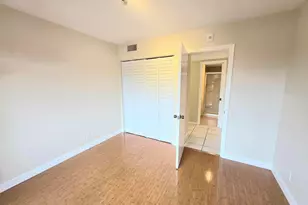 495 SE 8th St, Deerfield Beach, FL 33441 - Photo 21