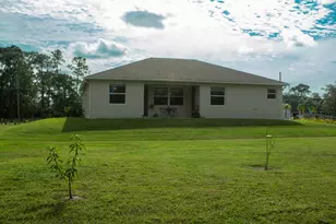 12601 N 57th Rd Road N, The Acreage, FL 33411 - Photo 23