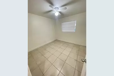 4420 SW 21th Street, West Park, FL 33023 - Photo 11