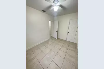 4420 SW 21th Street, West Park, FL 33023 - Photo 21