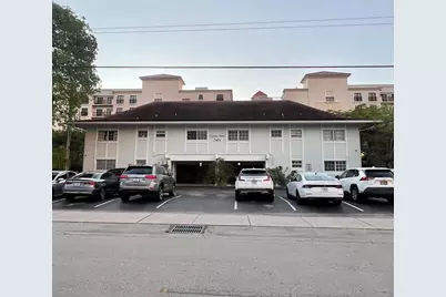 2404 NE 33rd Avenue #12, Fort Lauderdale, FL 33305 - Photo 1