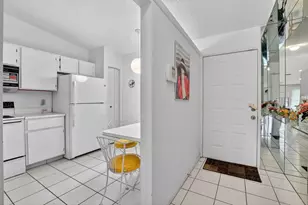 8891 Windtree St, Boca Raton, FL 33496 - Photo 5