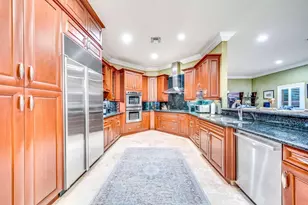 512 NE 12th Ave, Fort Lauderdale, FL 33301 - Photo 13