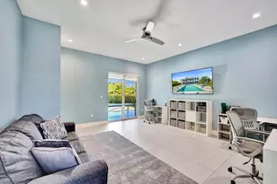 11201 SW 3rd St, Plantation, FL 33325 - Photo 23