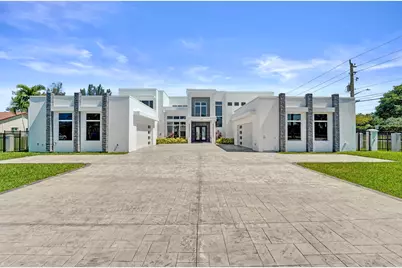 11201 SW 3rd Street, Plantation, FL 33325 - Photo 1