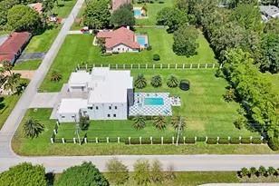 11201 SW 3rd St, Plantation, FL 33325 - Photo 5