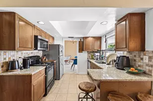 2 Tam O Shanter Ln, Boca Raton, FL 33431 - Photo 11