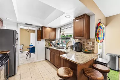 2 Tam O Shanter Lane, Boca Raton, FL 33431 - Photo 9