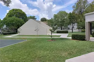 503 Gardens Dr, Pompano Beach, FL 33069 - Photo 31