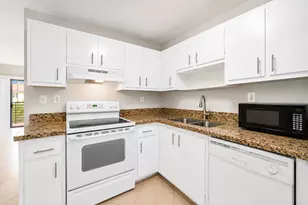 503 Gardens Dr, Pompano Beach, FL 33069 - Photo 3