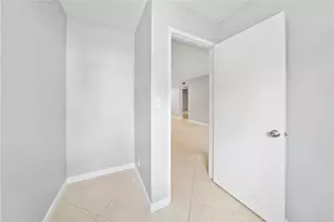 503 Gardens Dr, Pompano Beach, FL 33069 - Photo 11