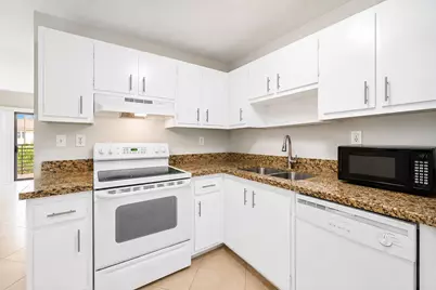 503 Gardens Drive #202, Pompano Beach, FL 33069 - Photo 3