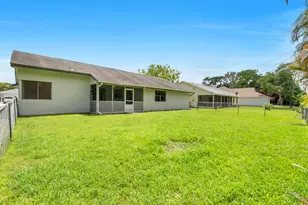 731 SE Majestic Terrace, Port Saint Lucie, FL 34983 - Photo 37