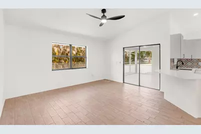 731 SE Majestic Terrace, Port Saint Lucie, FL 34983 - Photo 17